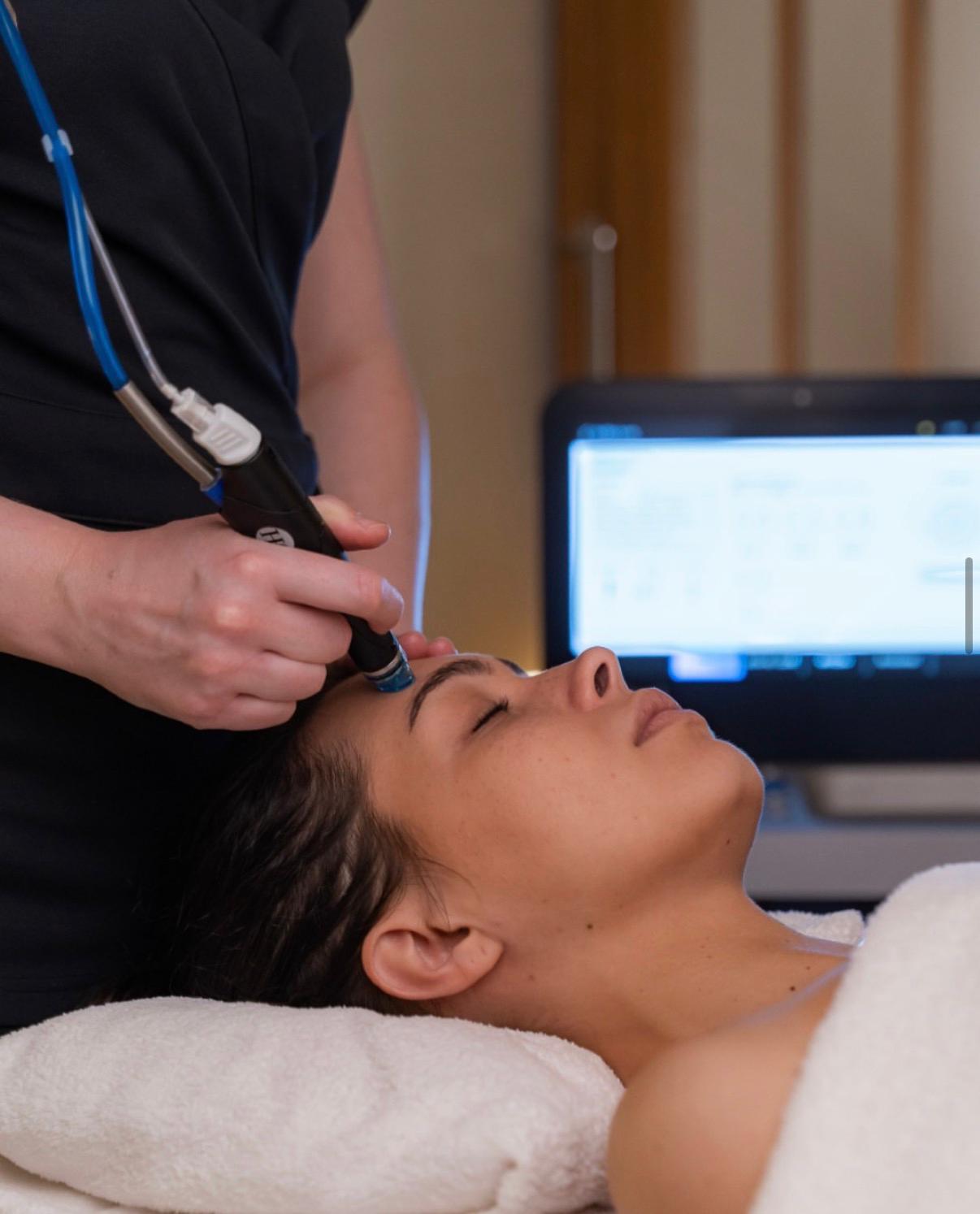 Hydrafacial — Clinæ Esthétique